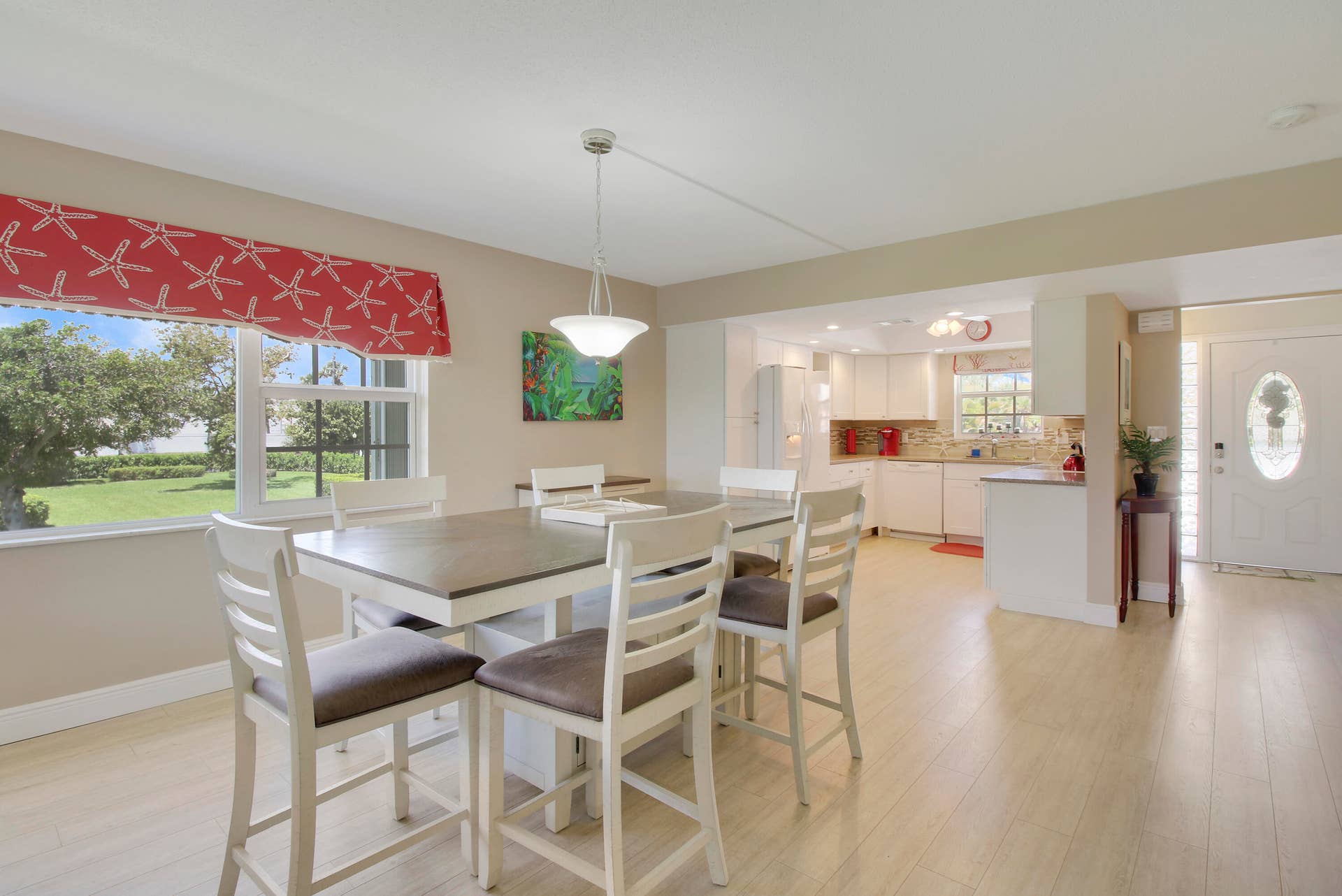 100 Waterway Road, Jupiter, FL 33469 Dining Area
