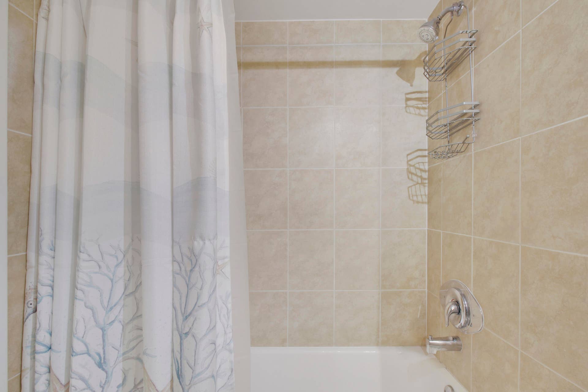 100 Waterway Road, Jupiter, FL 33469 Primary Suite Ensuite