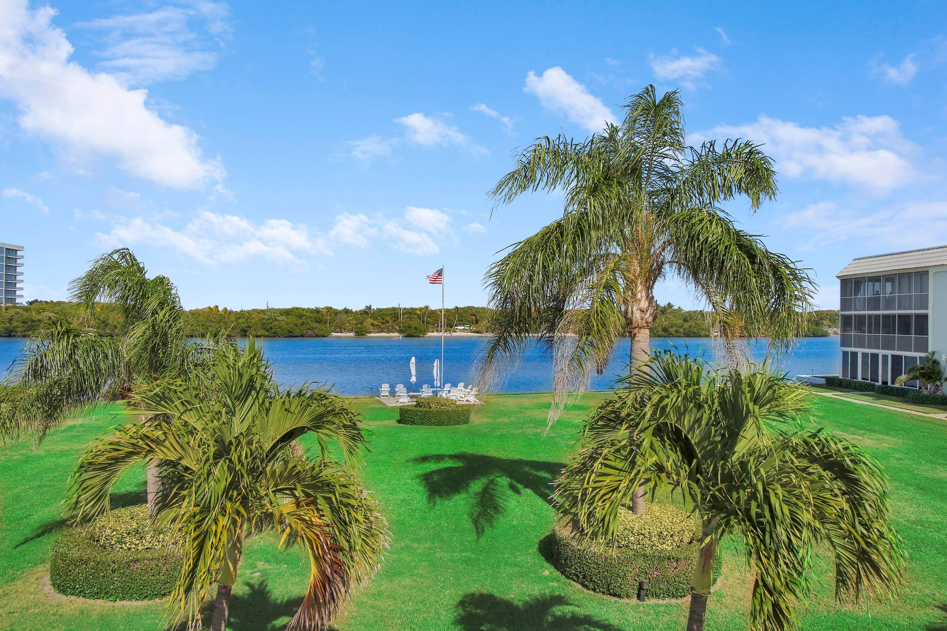 100 Waterway Road, Jupiter, FL 33469 Gorgeous Grounds and Views