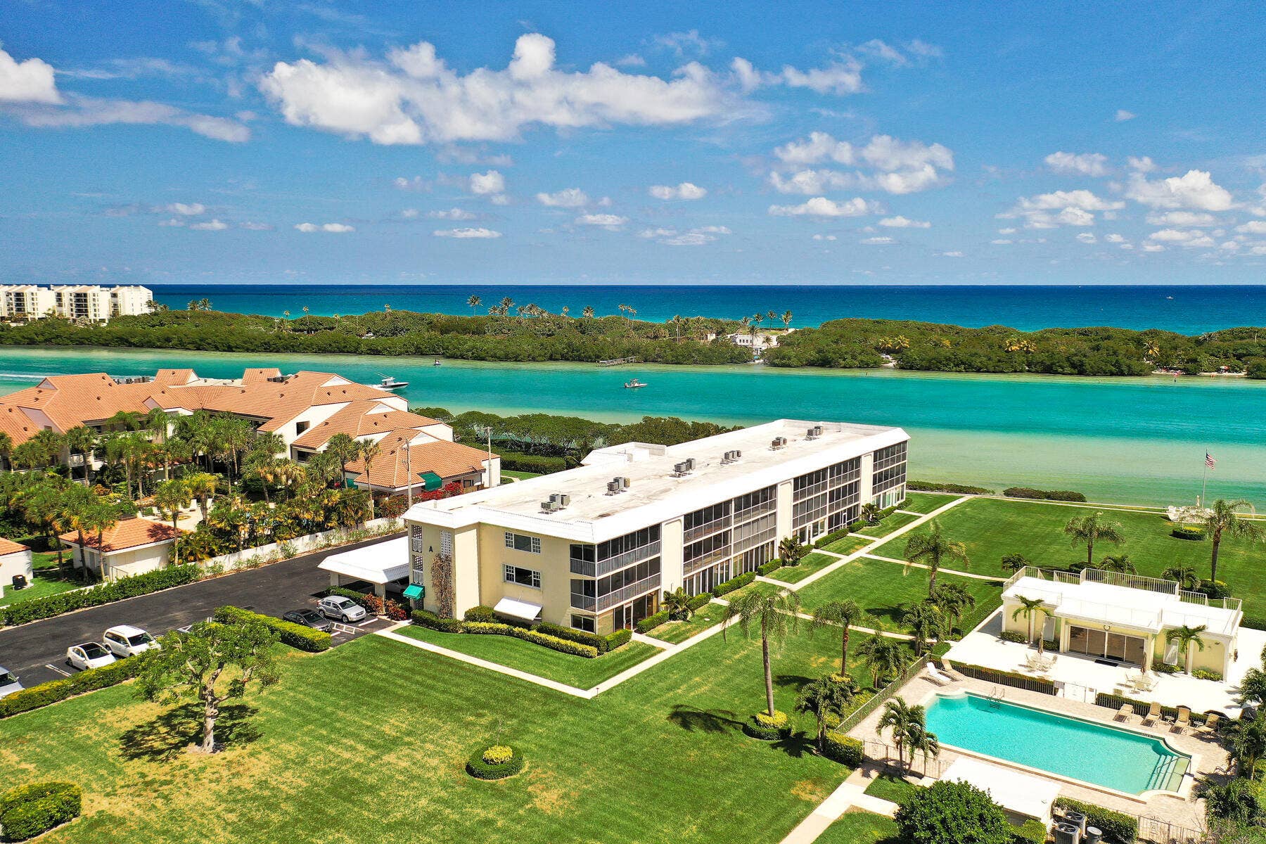 100 Waterway Road, Jupiter, FL 33469 Fantastic views of Pool and Intracoastal