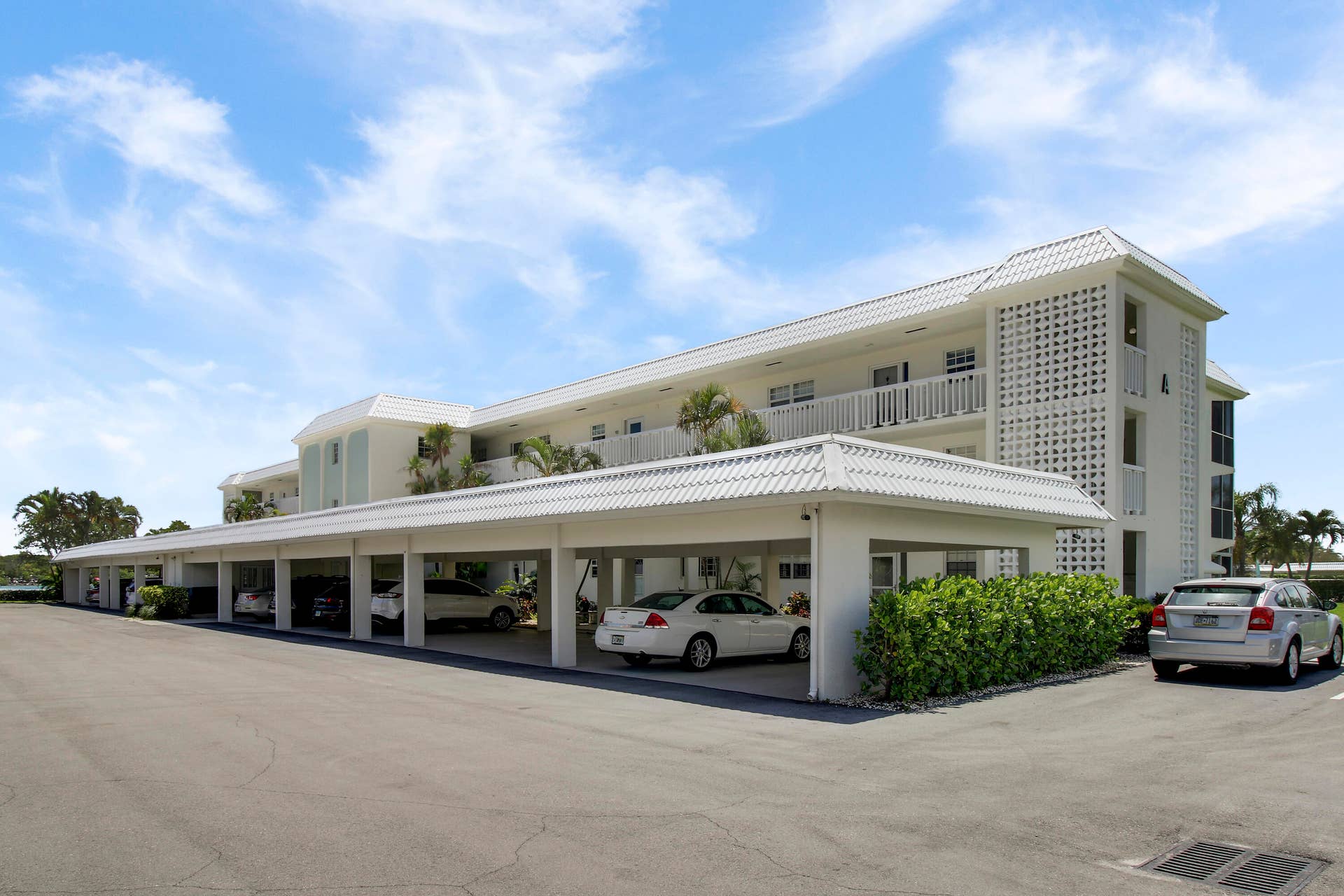 100 Waterway Road, Jupiter, FL 33469 A Building