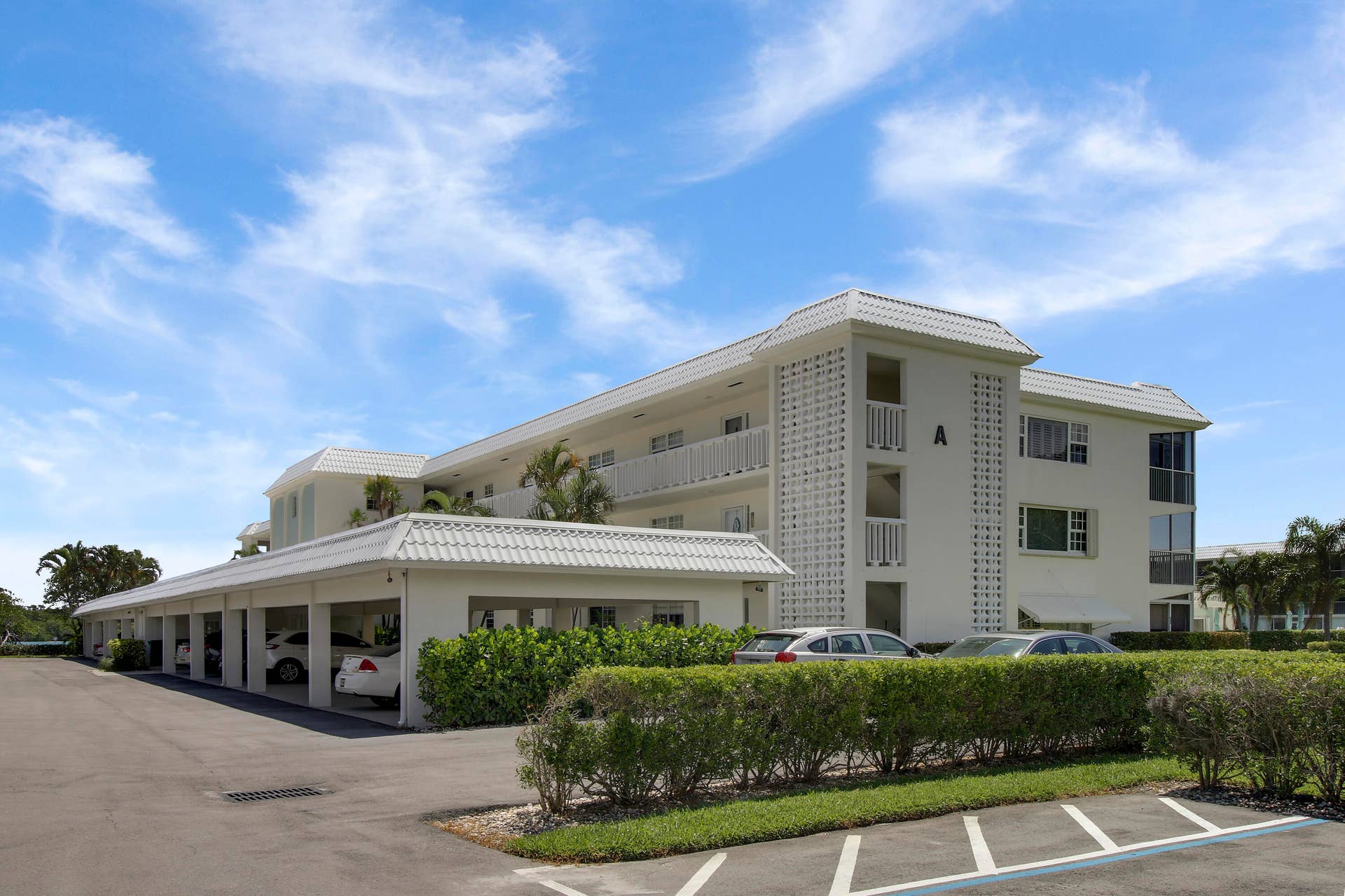 100 Waterway Road, Jupiter, FL 33469 A Building