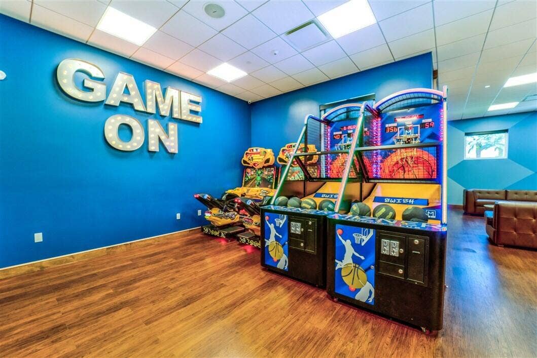 GAME ROOM