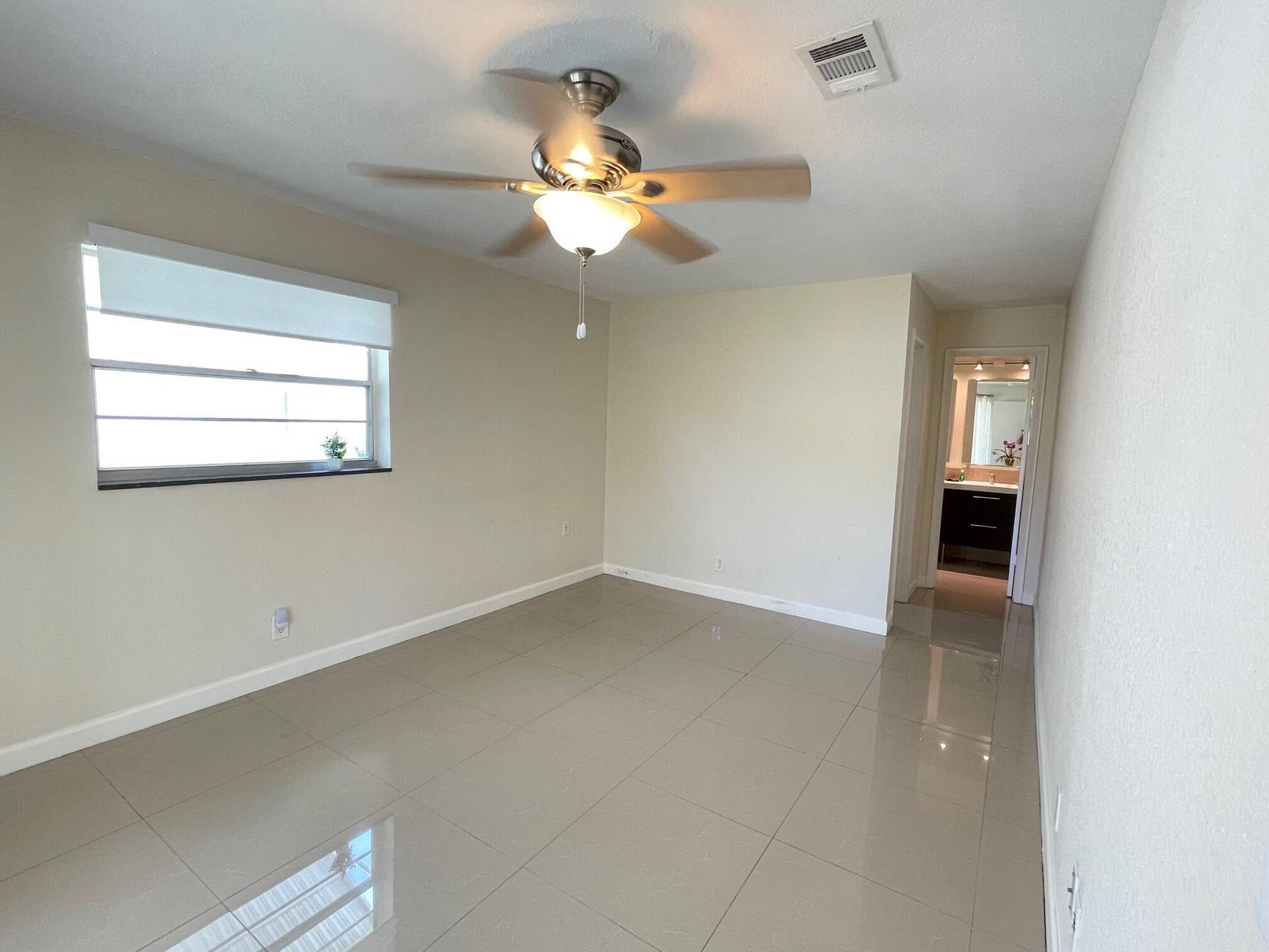 1304 SW 15TH Street, Boynton Beach, FL 33426 MASTER WITH NO FURNITURE