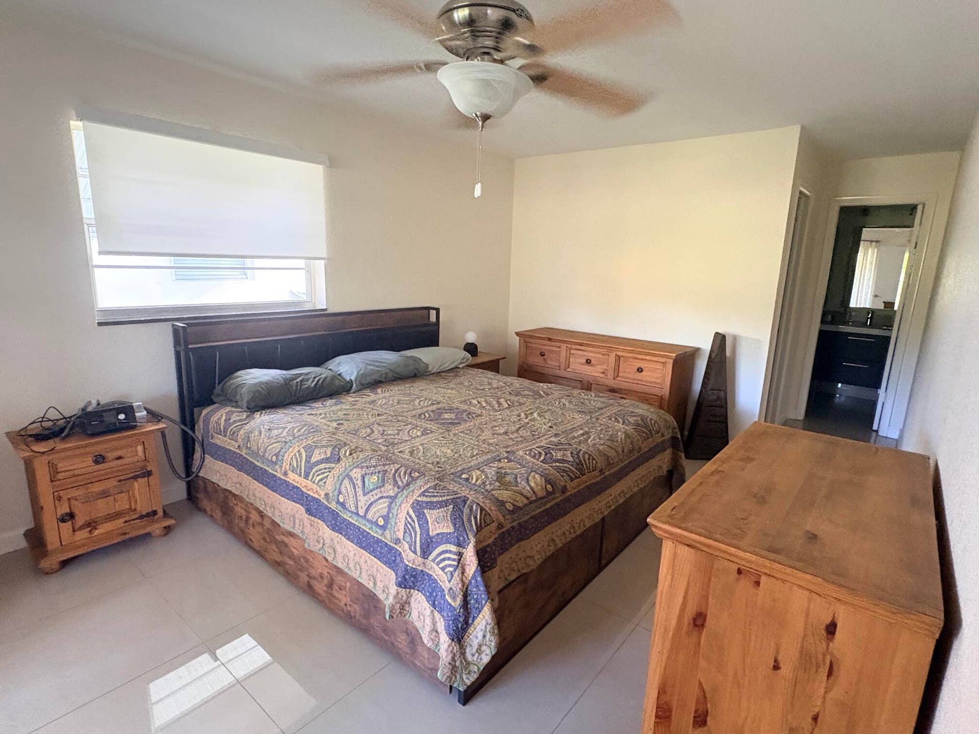 1304 SW 15TH Street, Boynton Beach, FL 33426 MASTER WITH TENANT FURNITURE