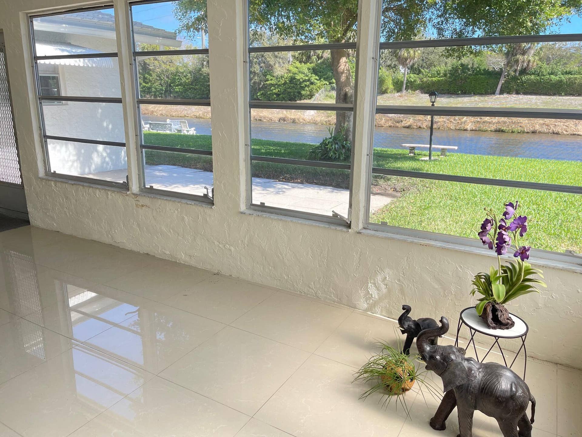 1304 SW 15TH Street, Boynton Beach, FL 33426 26' X 10', SPACIOUS FLORIDA ROOM