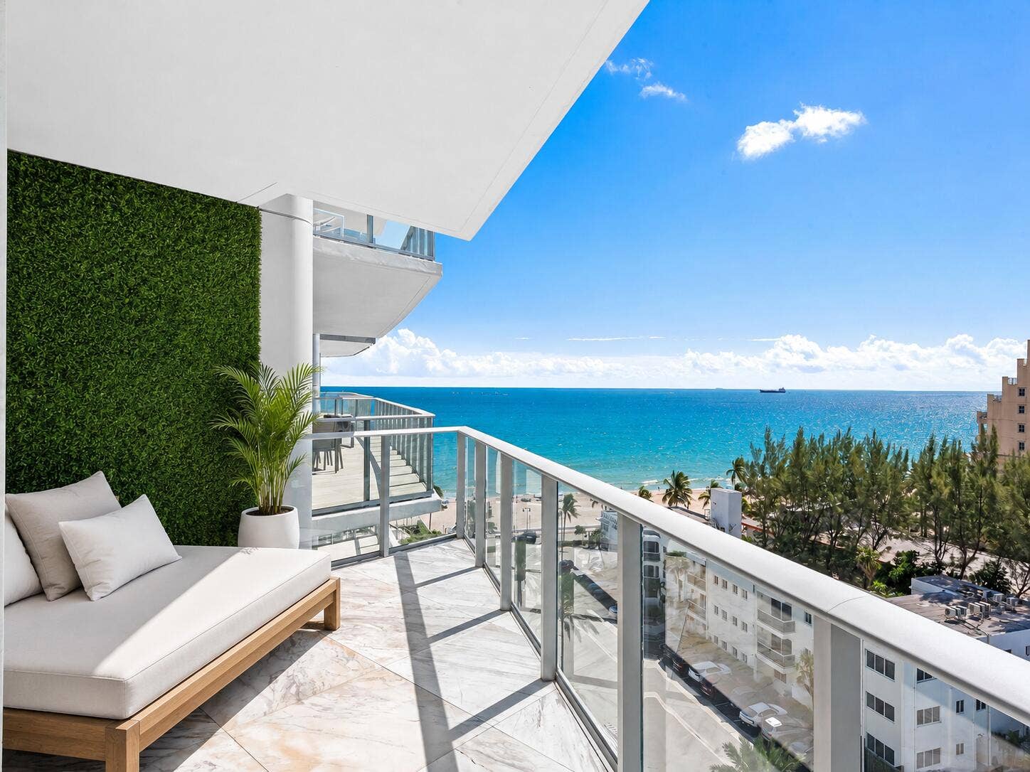 701 N Fort Lauderdale Beach Boulevard, #805, Fort Lauderdale, FL 33304 Virtually Staged