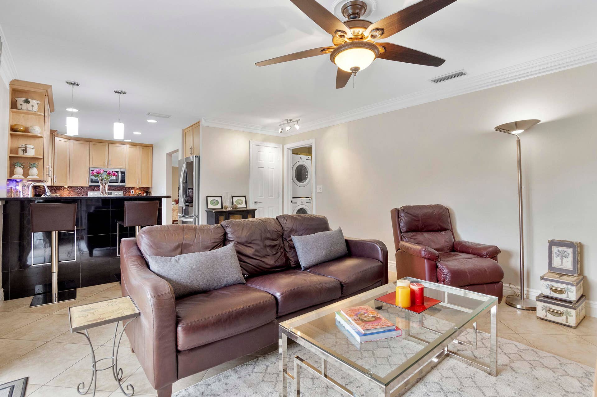6321 NE 22ND Avenue, Fort Lauderdale, FL 33308 6321 NE 22nd Ave_051