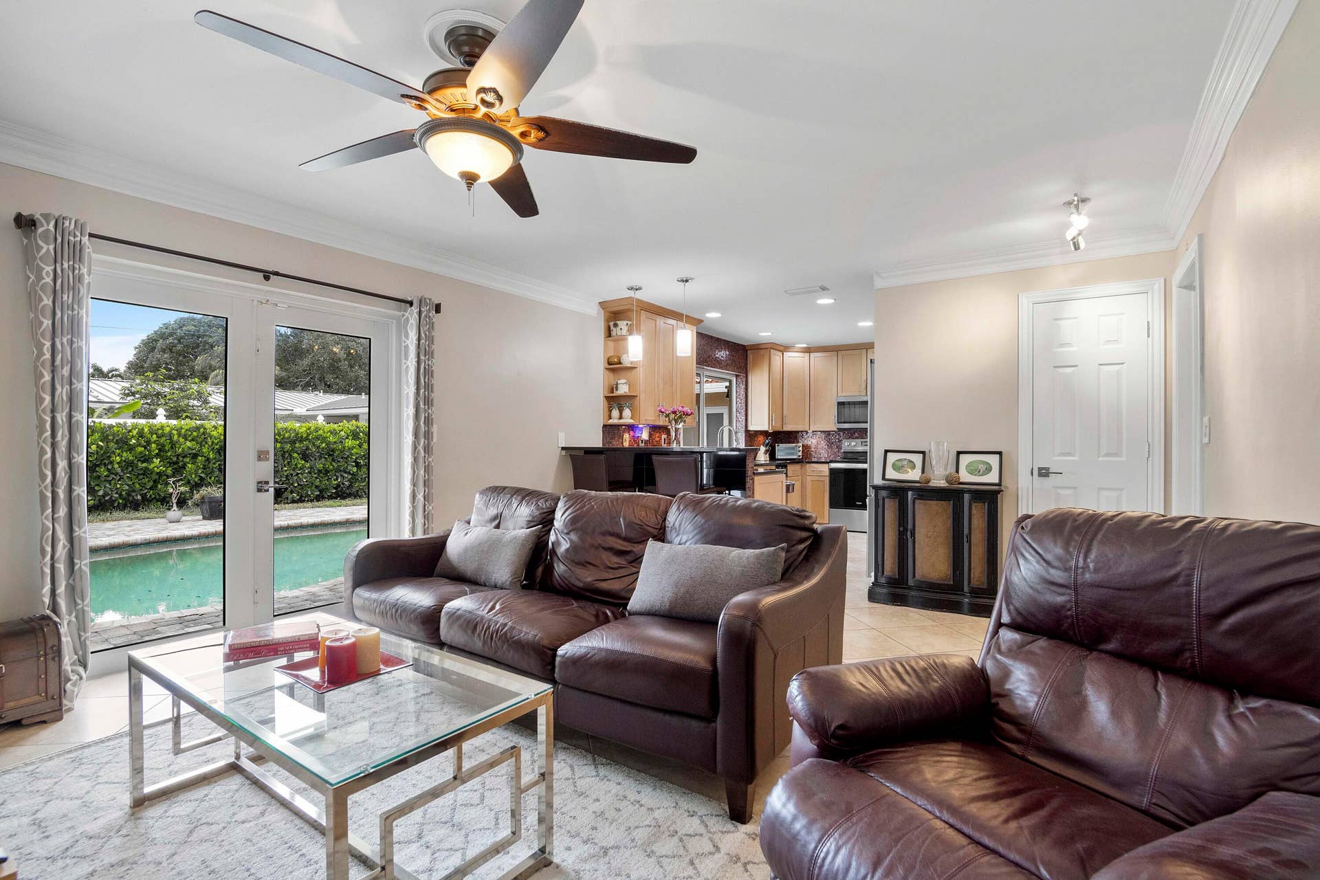 6321 NE 22ND Avenue, Fort Lauderdale, FL 33308 6321 NE 22nd Ave_050