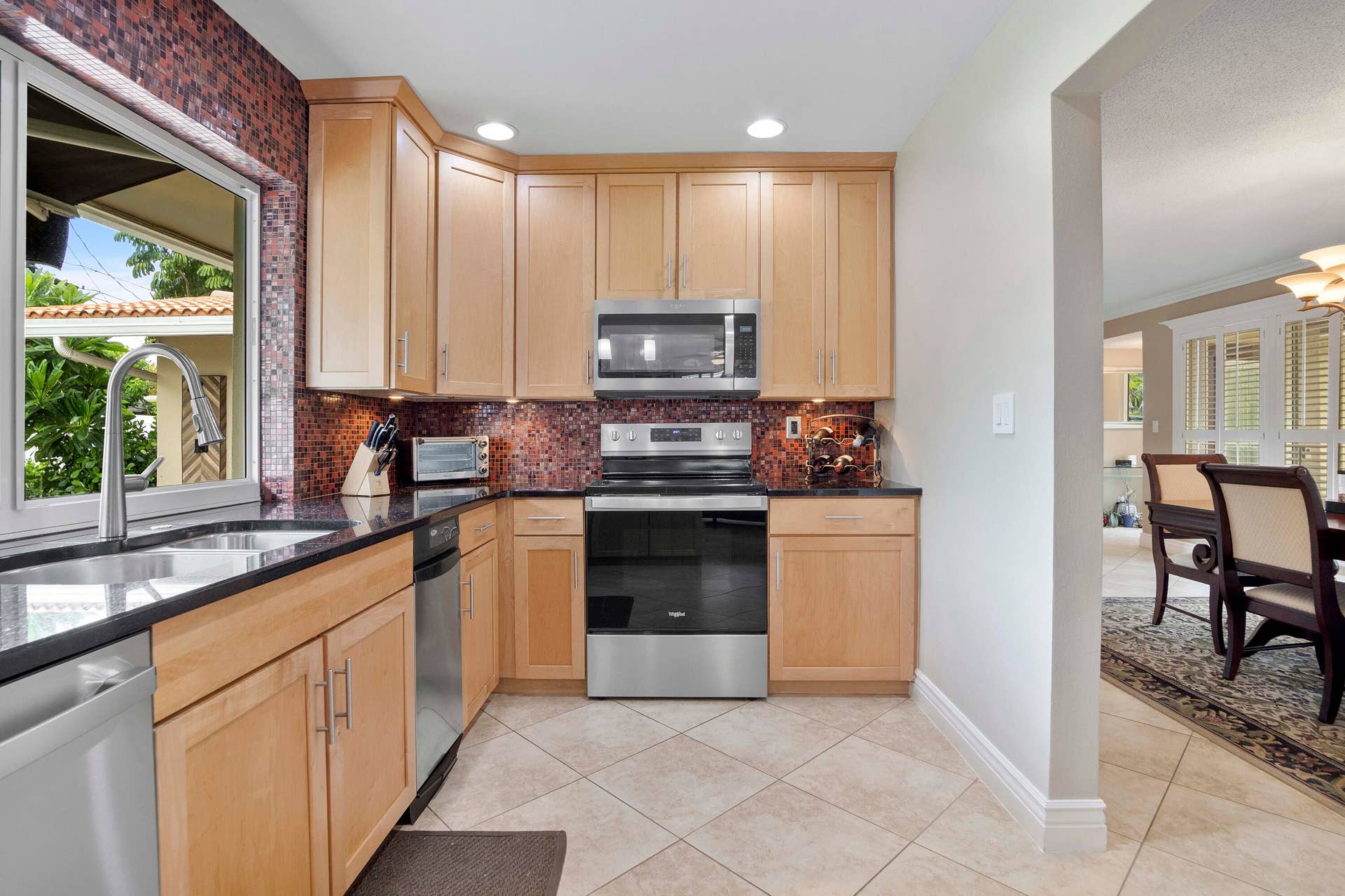 6321 NE 22ND Avenue, Fort Lauderdale, FL 33308 6321 NE 22nd Ave_046