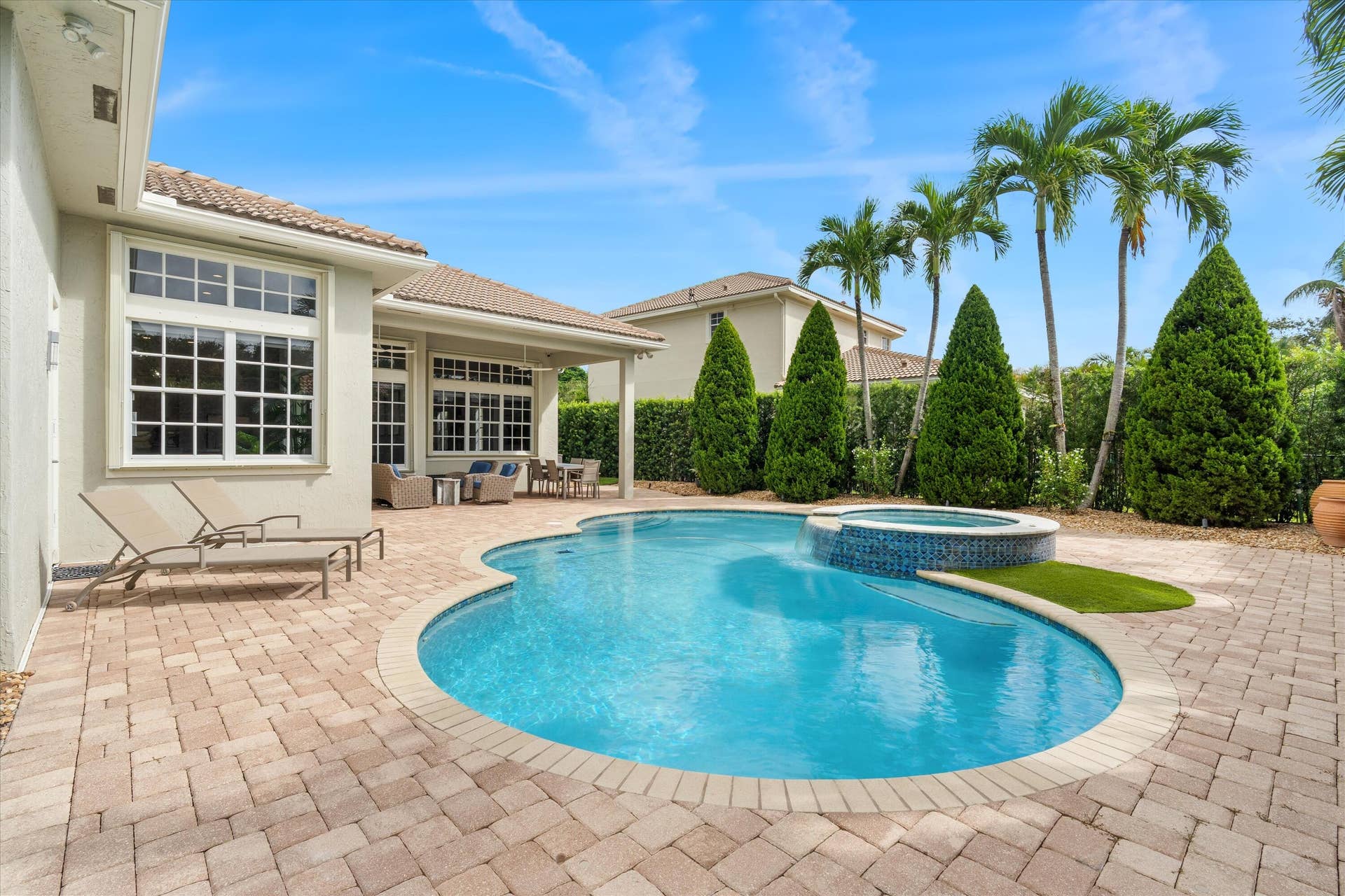 Beautiful Pool and Patio