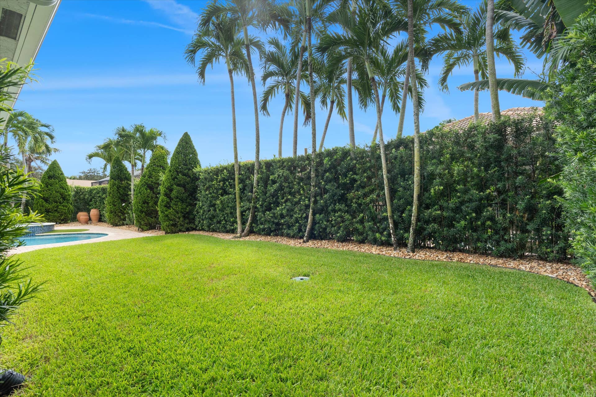Large Yard! Fully Private