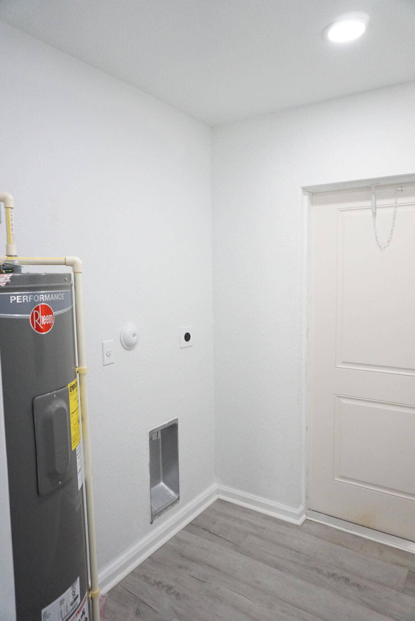 1181 W 28th Street, Riviera Beach, FL 33404 DSC08265