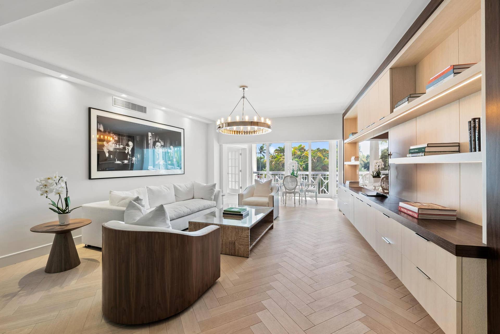 389 S Lake Drive, #2g, Palm Beach, FL 33480 Living Room