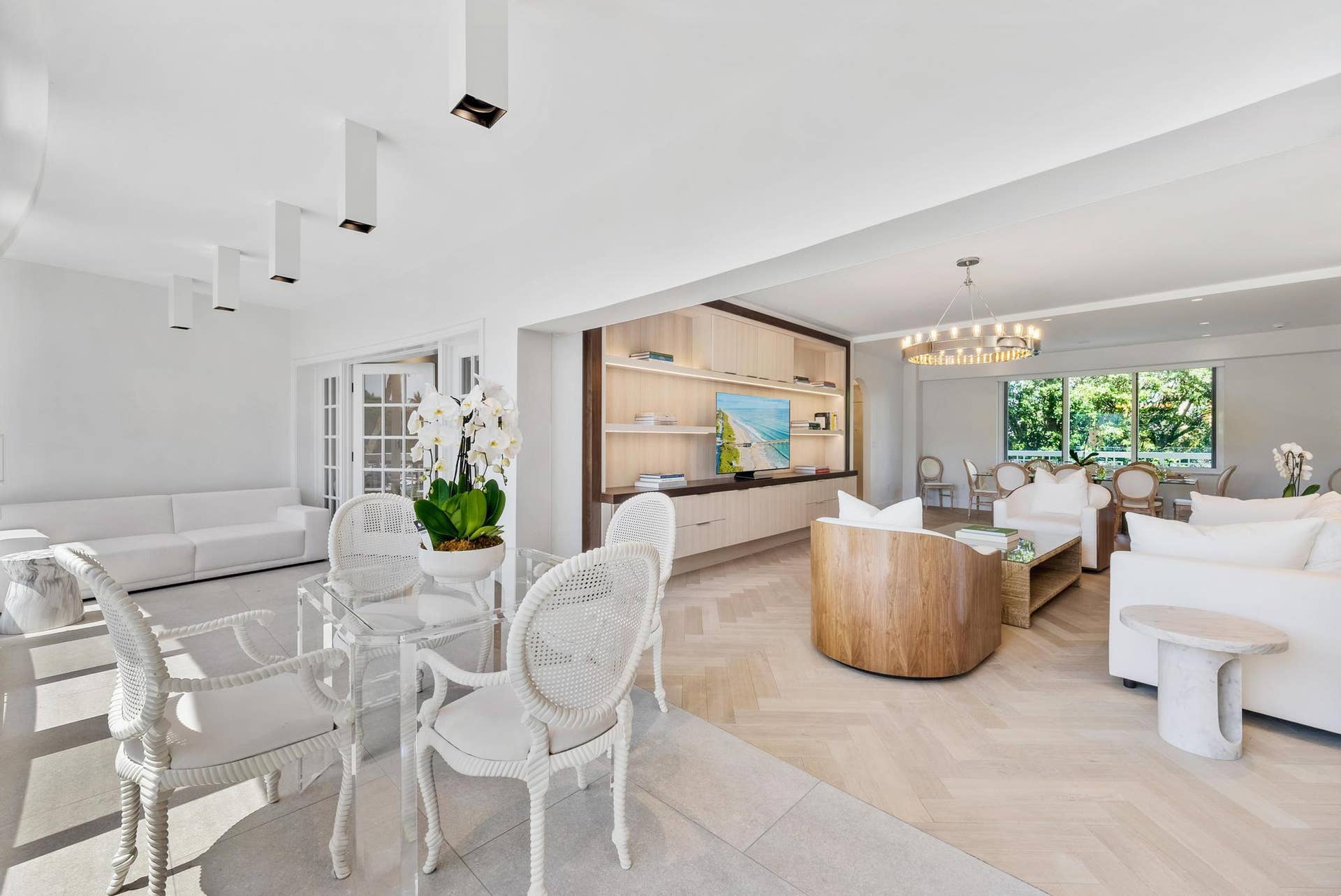 389 S Lake Drive, #2g, Palm Beach, FL 33480 Sun Room/Living
