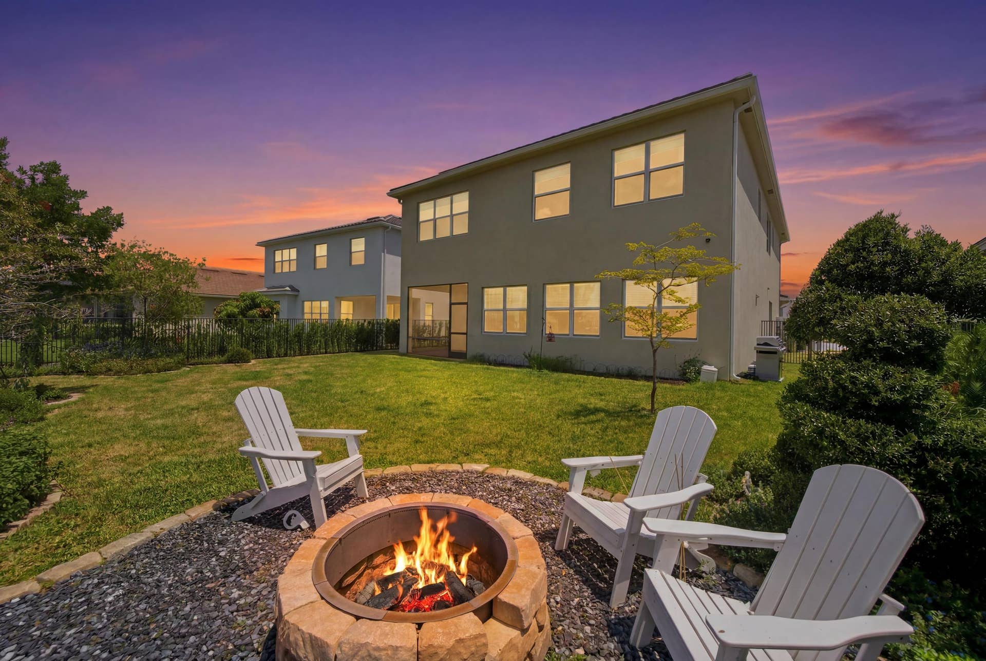 Backyard firepit