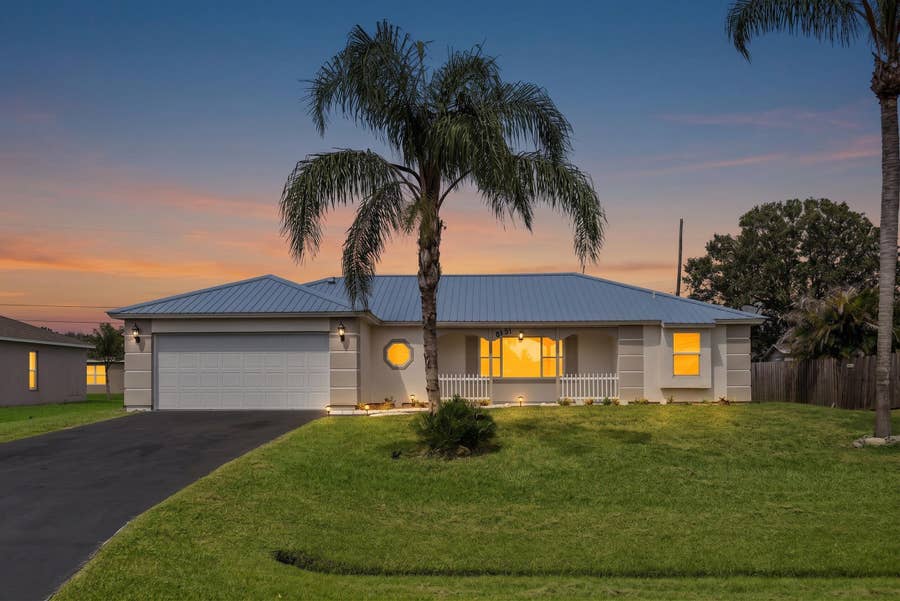 Property photo for 1051 SW DUBOIS, Port St Lucie, FL