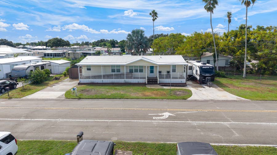 Property photo for 1836 SE 32ND Street, Okeechobee, FL