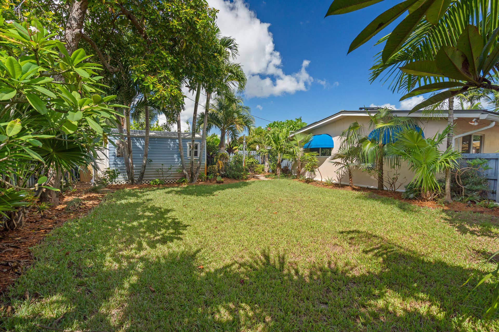 3697 NE 16TH Avenue, Oakland Park, FL 33334 Room for a pool