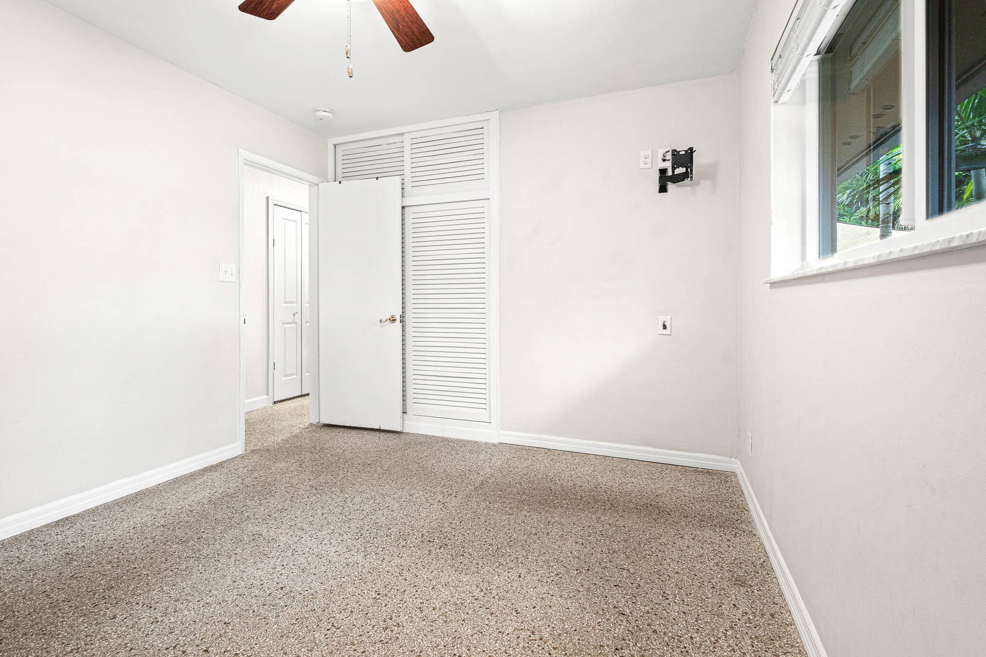 3697 NE 16TH Avenue, Oakland Park, FL 33334 3rd Bedroom