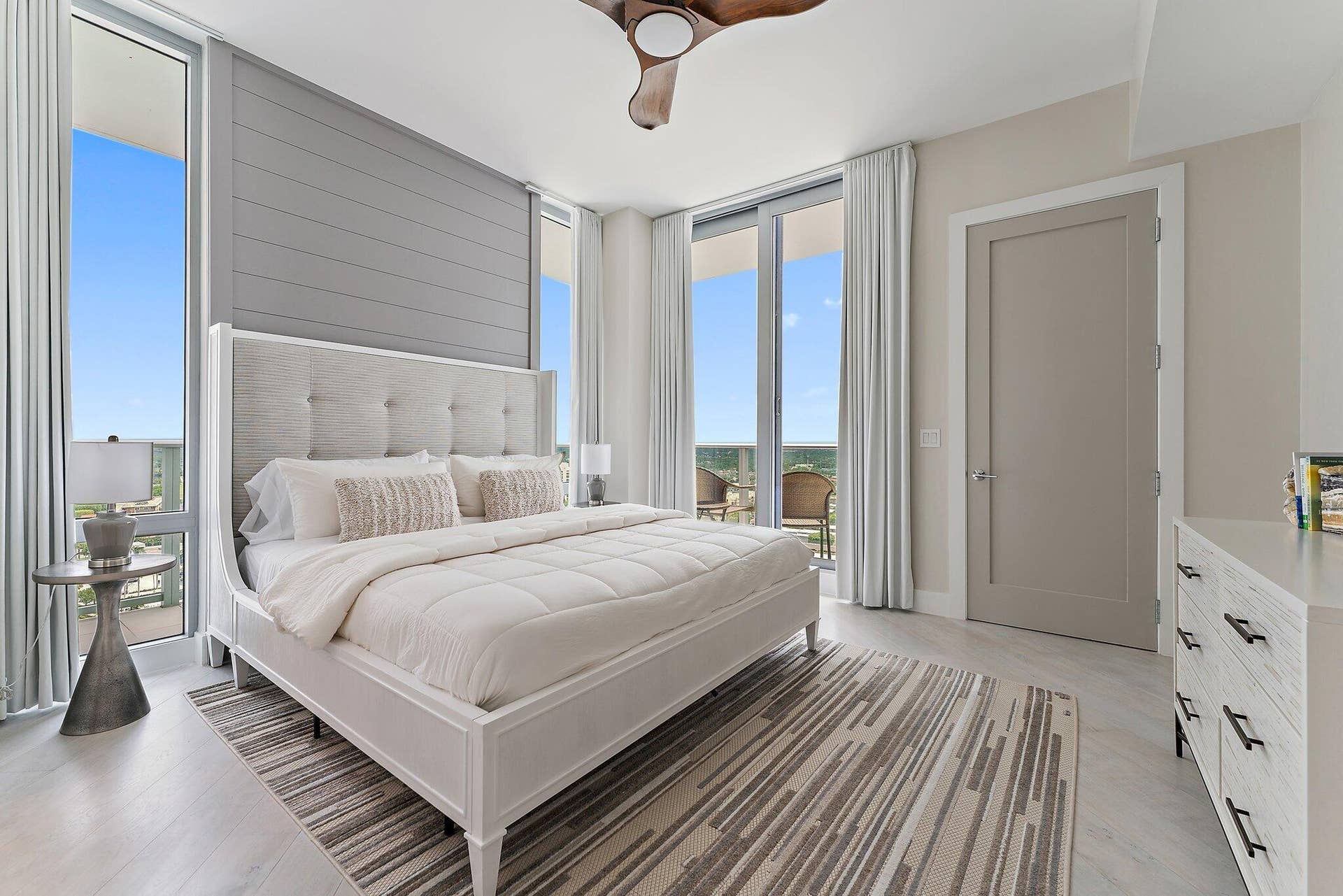 1 Water Club Way, #2003, North Palm Beach, FL 33408 Guest Bedroom