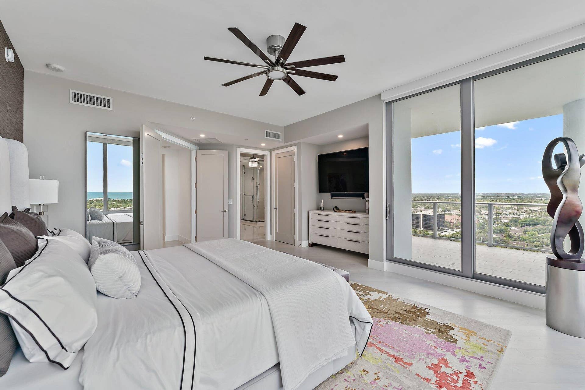 1 Water Club Way, #2003, North Palm Beach, FL 33408 Primary Bedroom