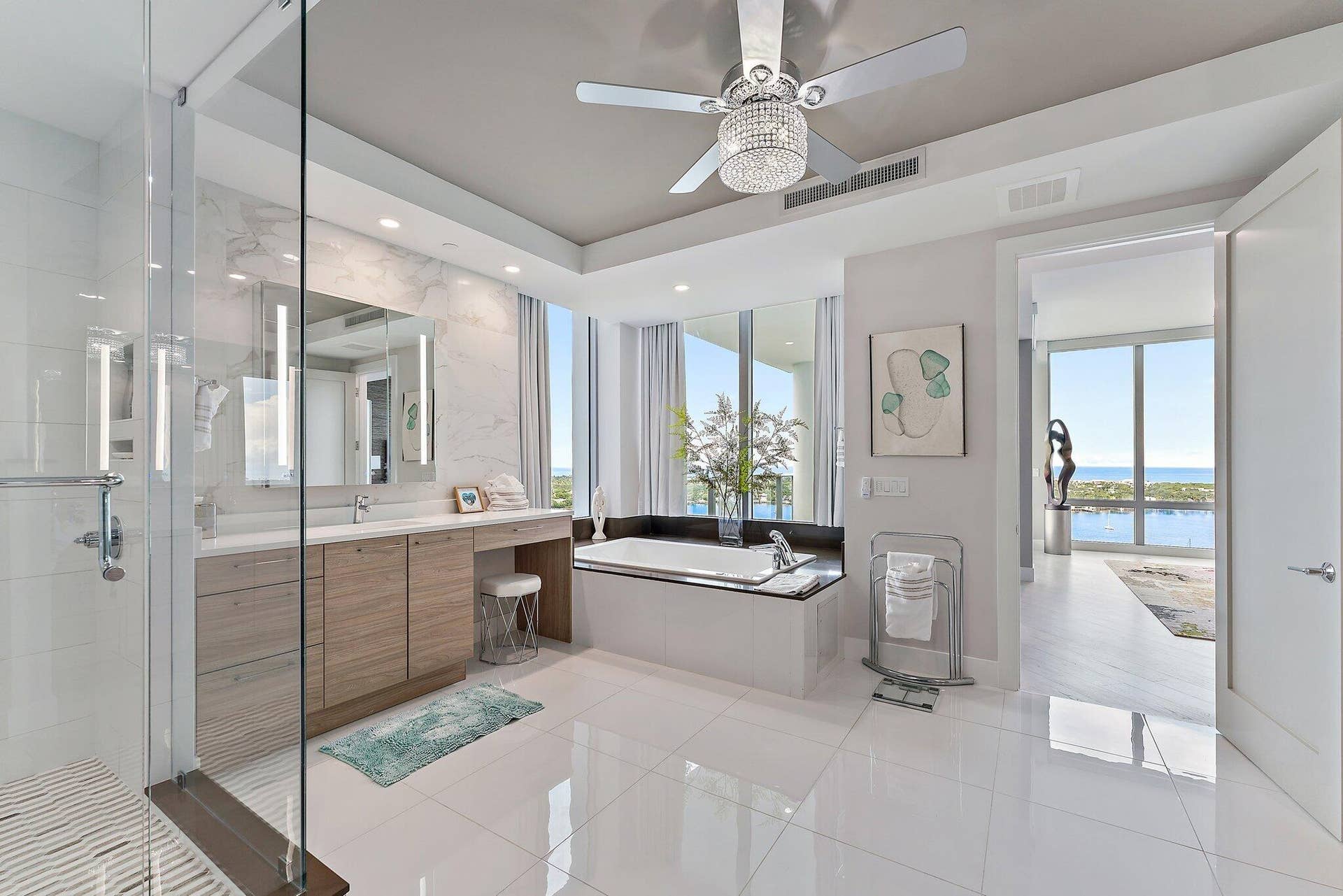 1 Water Club Way, #2003, North Palm Beach, FL 33408 Primary Bath