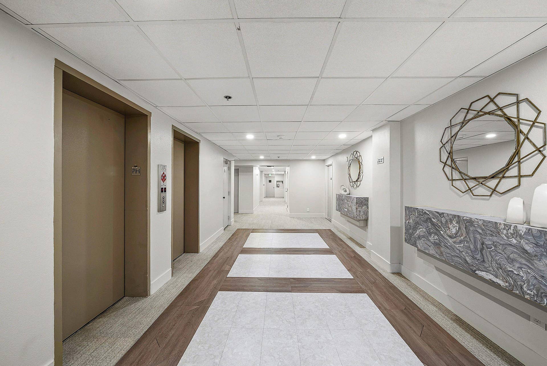 4505 S Ocean Boulevard, #1008, Highland Beach, FL 33487 NEWLY UPDATED HALLWAYS