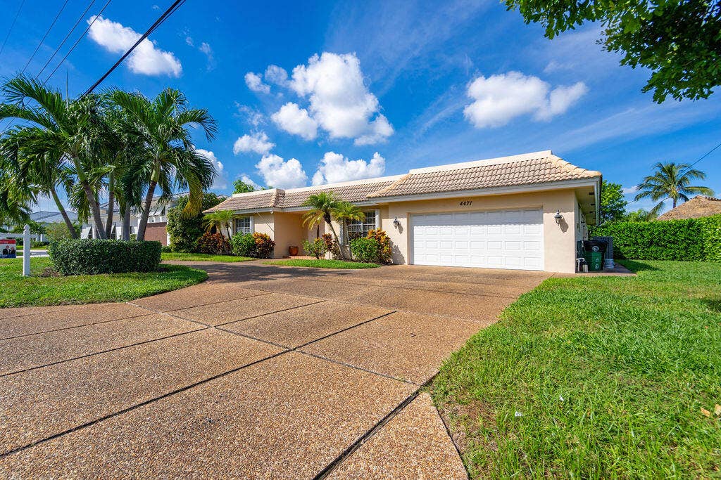 4471 NE 25TH Avenue, Lighthouse Point, FL 33064 DSC01980