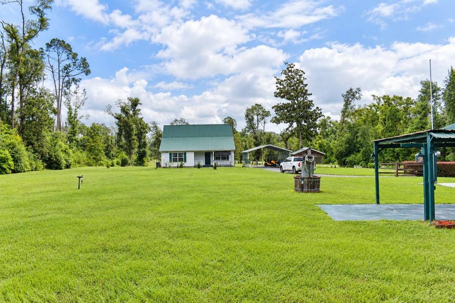 Property photo for 351 NE BELLVILLE Road, Pinetta, FL
