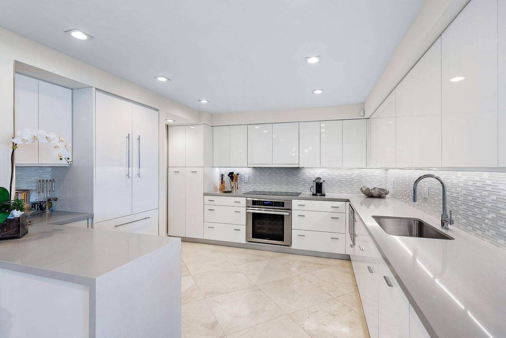 2600 S OCEAN Boulevard, #502S, Palm Beach, Palm Beach, FL 33480 2600 SE Ocean Blvd Unit 502S -2