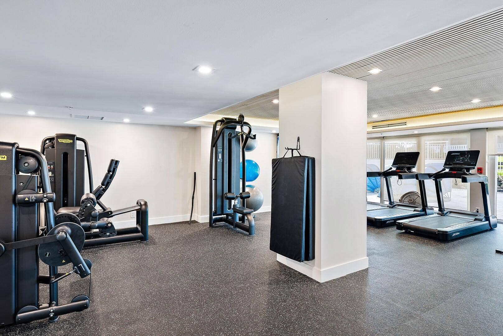 2600 S OCEAN Boulevard, #502S, Palm Beach, Palm Beach, FL 33480 2600 SE Ocean Blvd Unit 502S -23