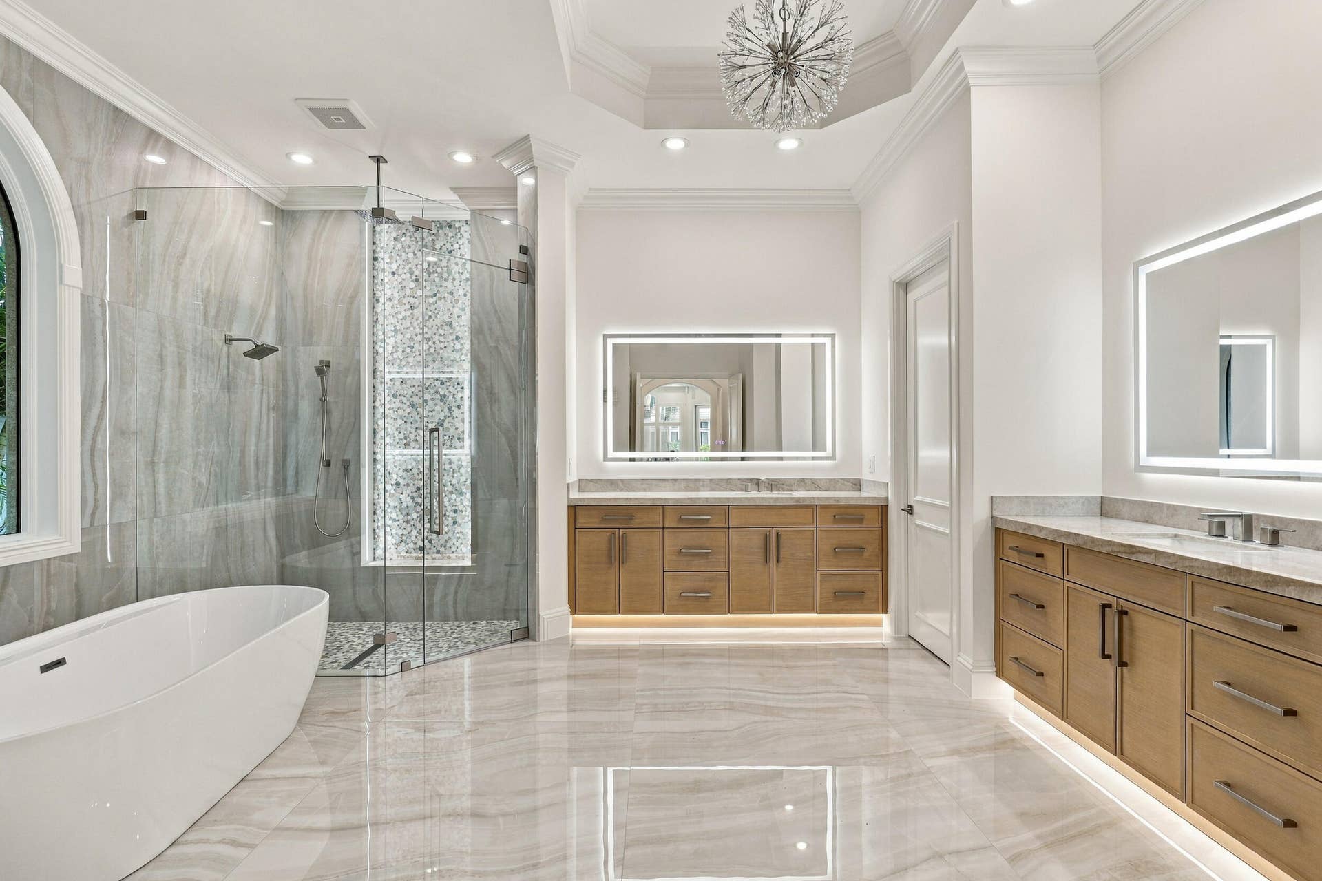 753 HARBOUR ISLE Place, North Palm Beach, FL 33410 Primary Bath