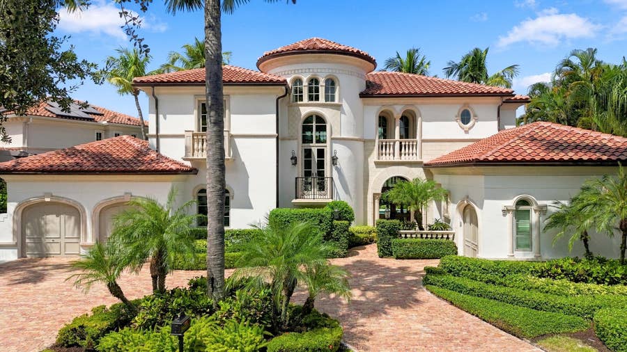 Property photo for 753 HARBOUR ISLE Place, North Palm Beach, FL