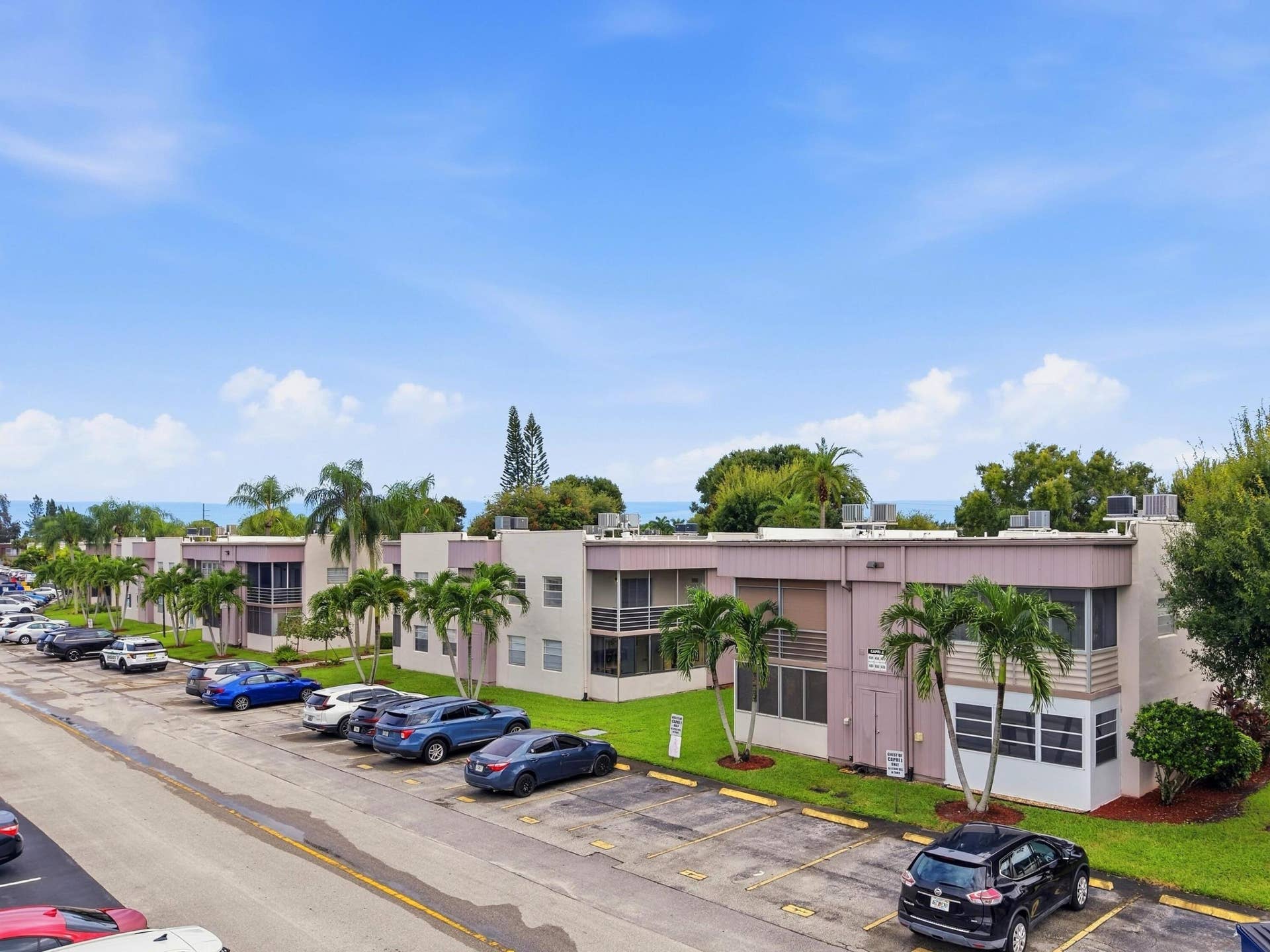 471 Capri J, Delray Beach, FL 33484 Building Front 1