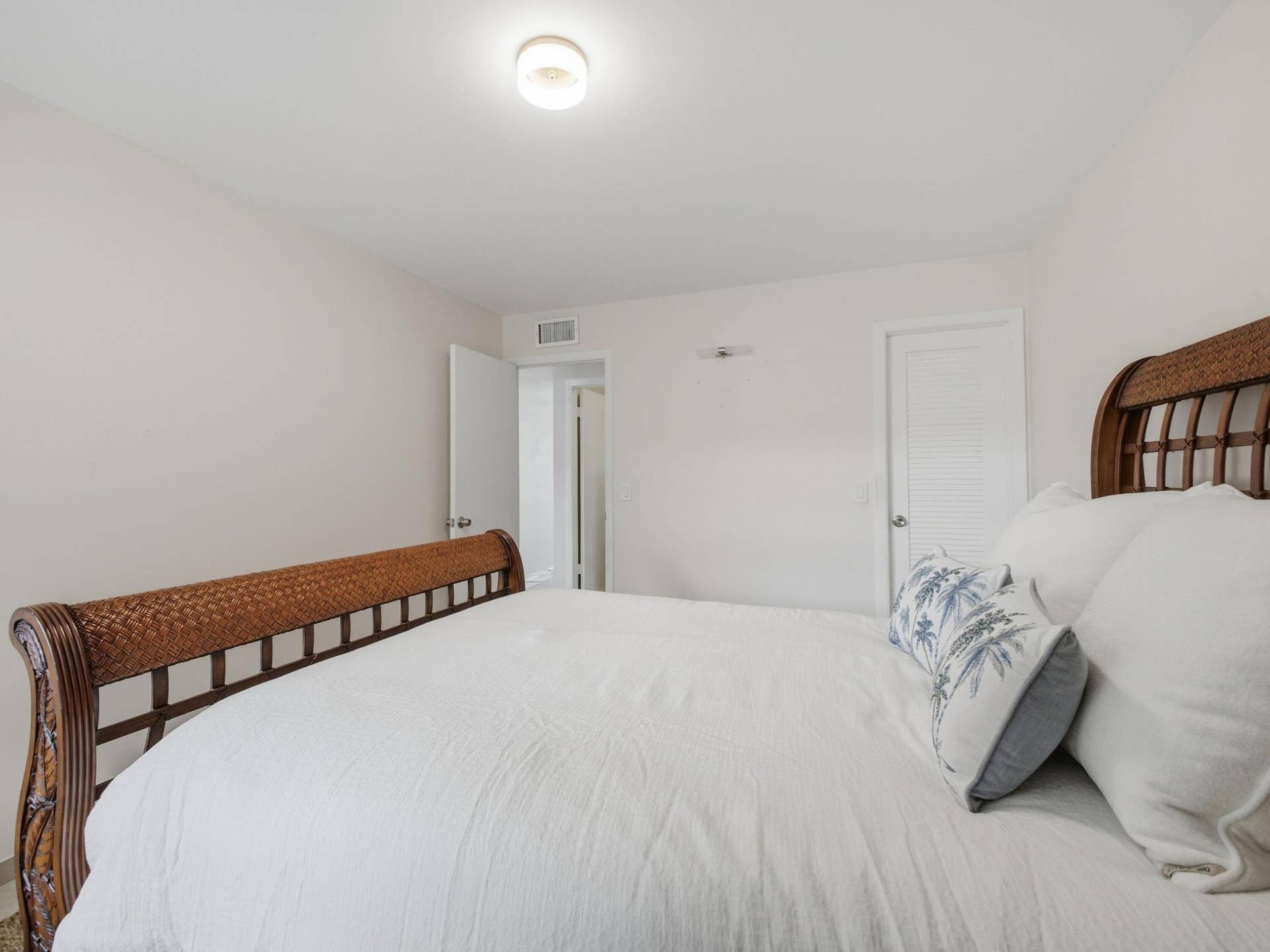 471 Capri J, Delray Beach, FL 33484 Primary Bedroom 2