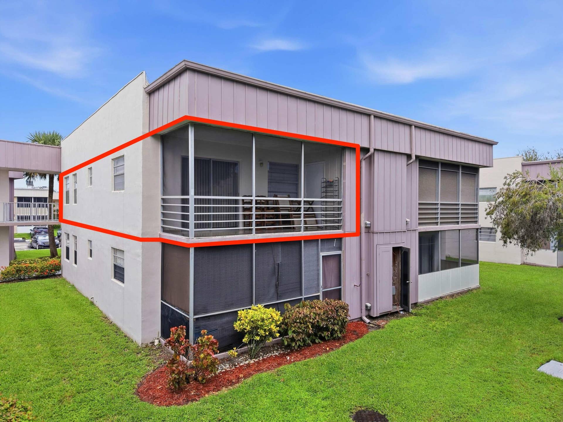 471 Capri J, Delray Beach, FL 33484 Unit Front Detail