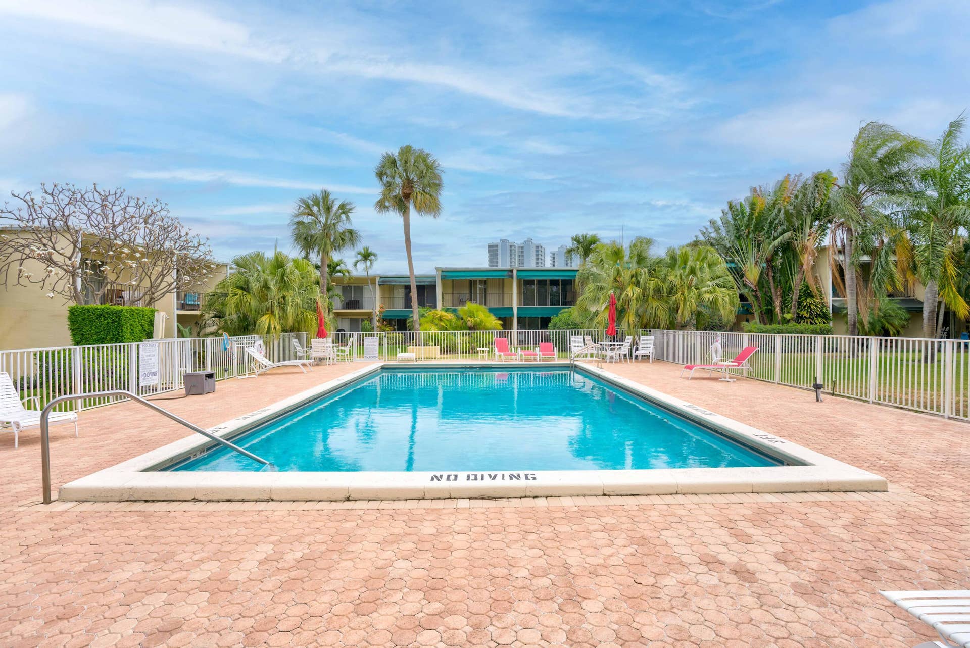 390 GOLFVIEW Road, #B, North Palm Beach, North Palm Beach, FL 33408 44__mlp4345_6_7_8_9-edit