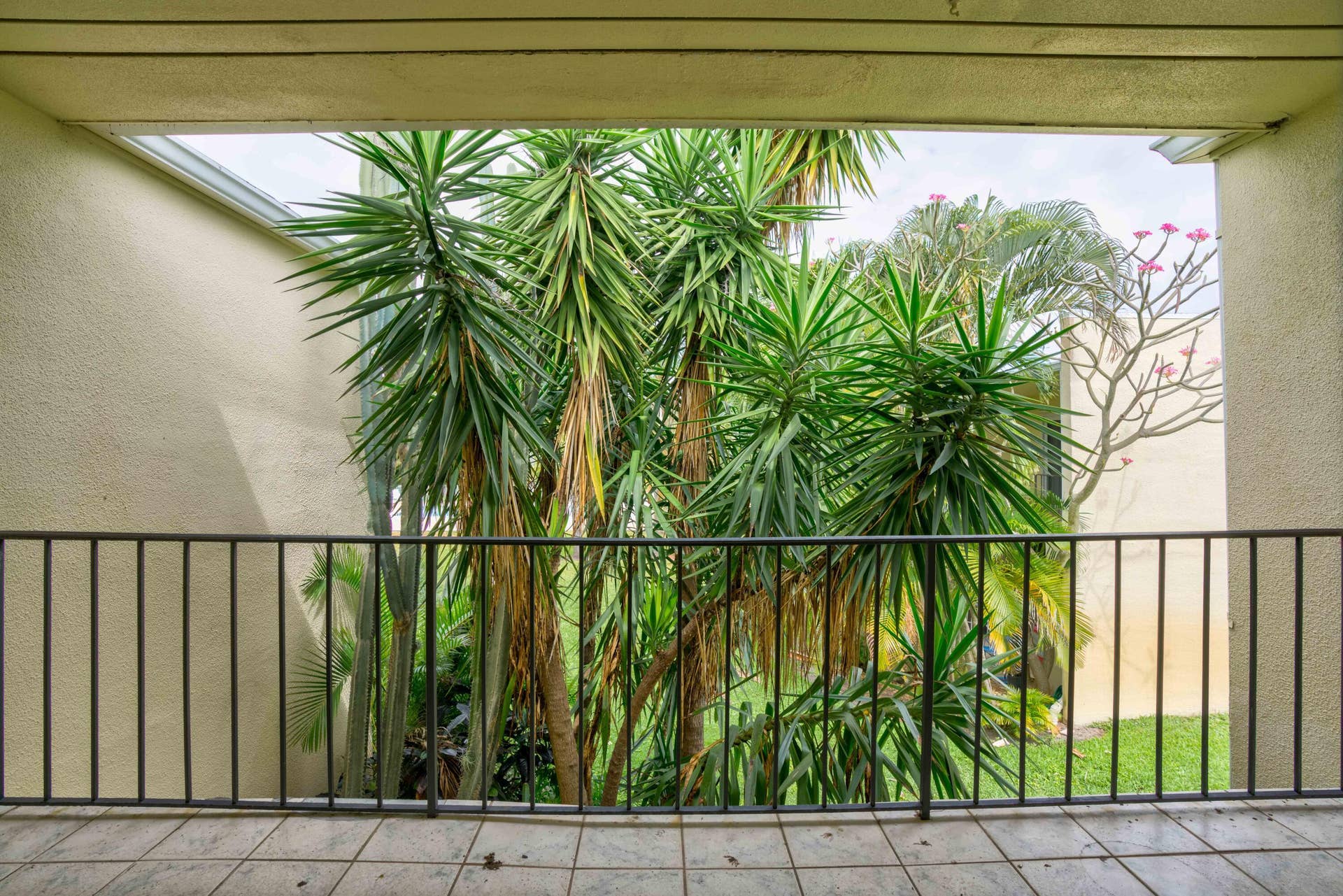 390 GOLFVIEW Road, #B, North Palm Beach, North Palm Beach, FL 33408 16__mlp4275_6_7_8_9
