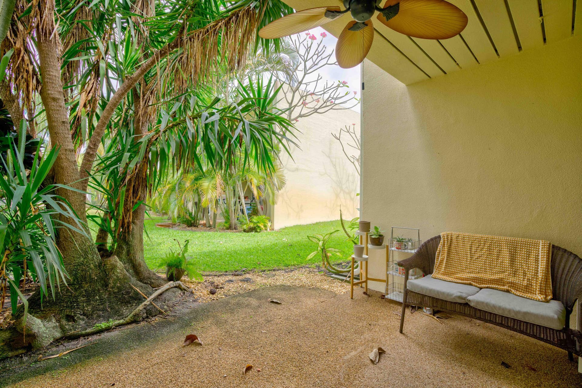 390 GOLFVIEW Road, #B, North Palm Beach, North Palm Beach, FL 33408 40__mlp4325_6_7_8_9