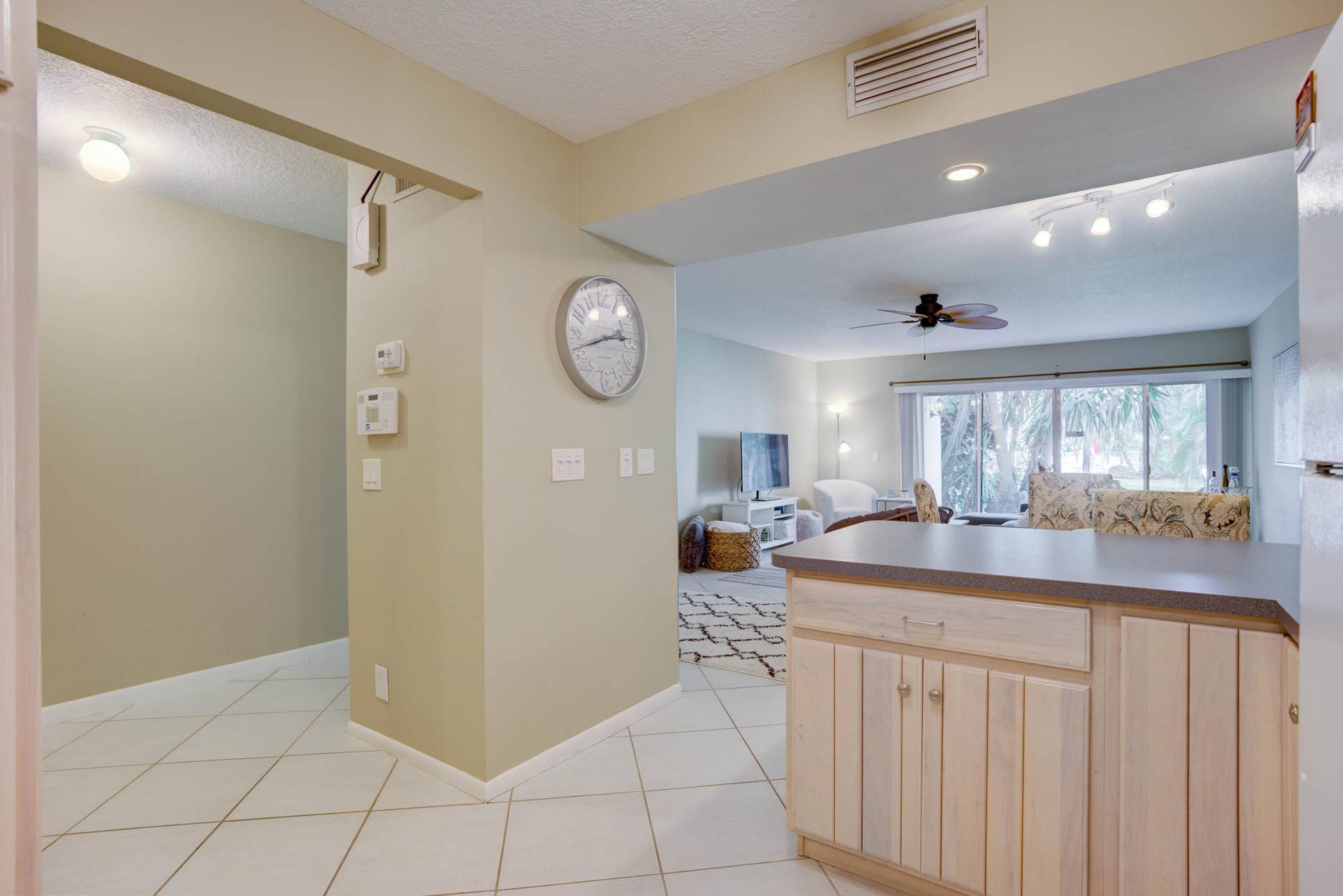 390 GOLFVIEW Road, #B, North Palm Beach, North Palm Beach, FL 33408 39__mlp4415_6_7_8_9