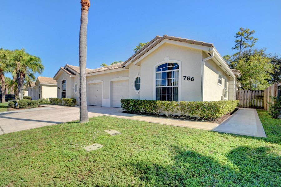 Property photo for 756 Via Toscana, Wellington, FL