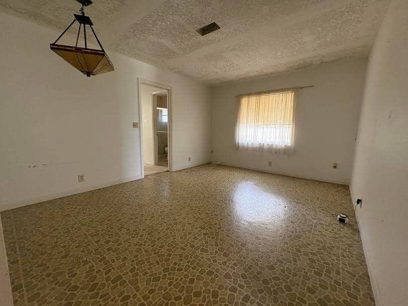 1410 NW 48TH Place, Deerfield Beach, FL 33064 0-4