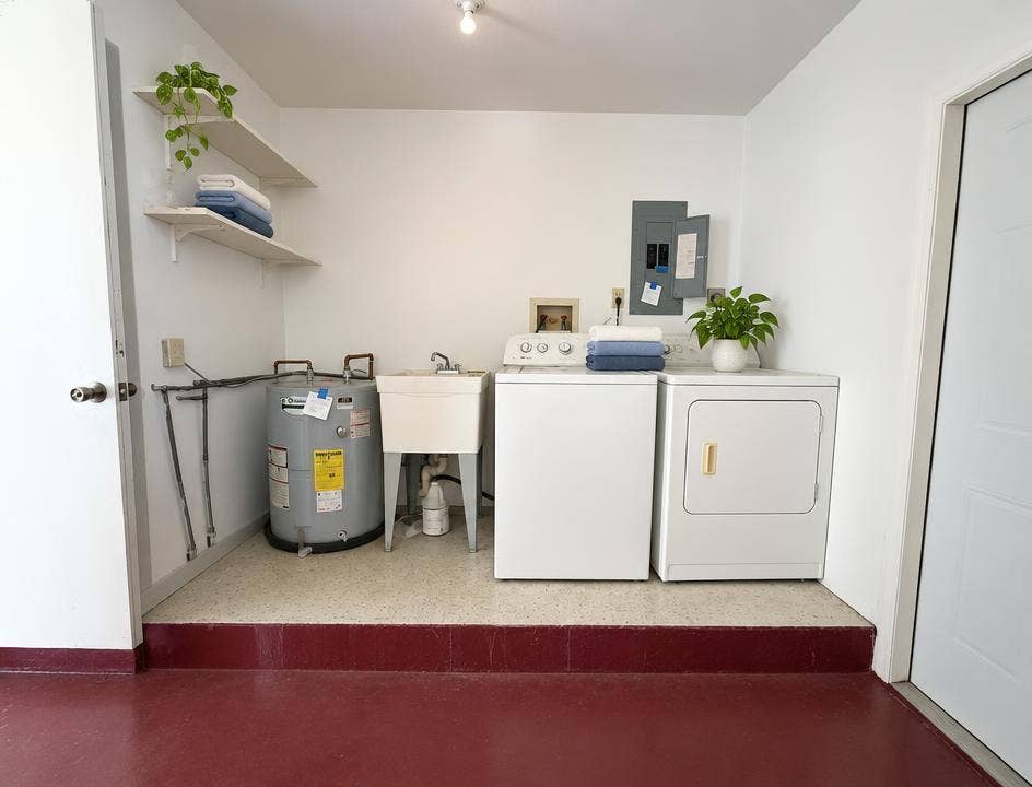 1410 NW 48TH Place, Deerfield Beach, FL 33064 saleswise-retouch-1790099667321