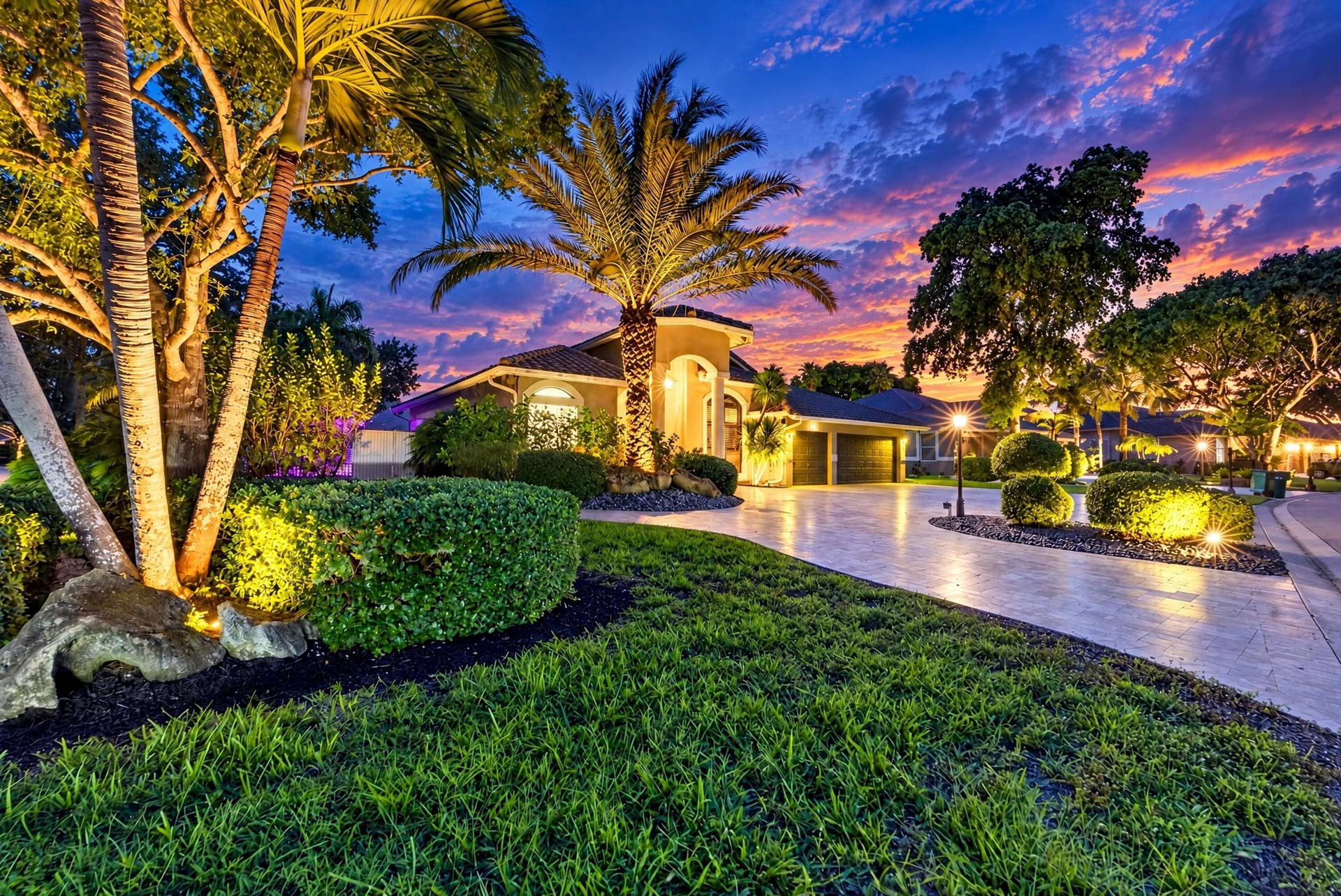 10090 NW 59th Drive, Parkland, FL 33076 053-010-Front Yard-4000x2675