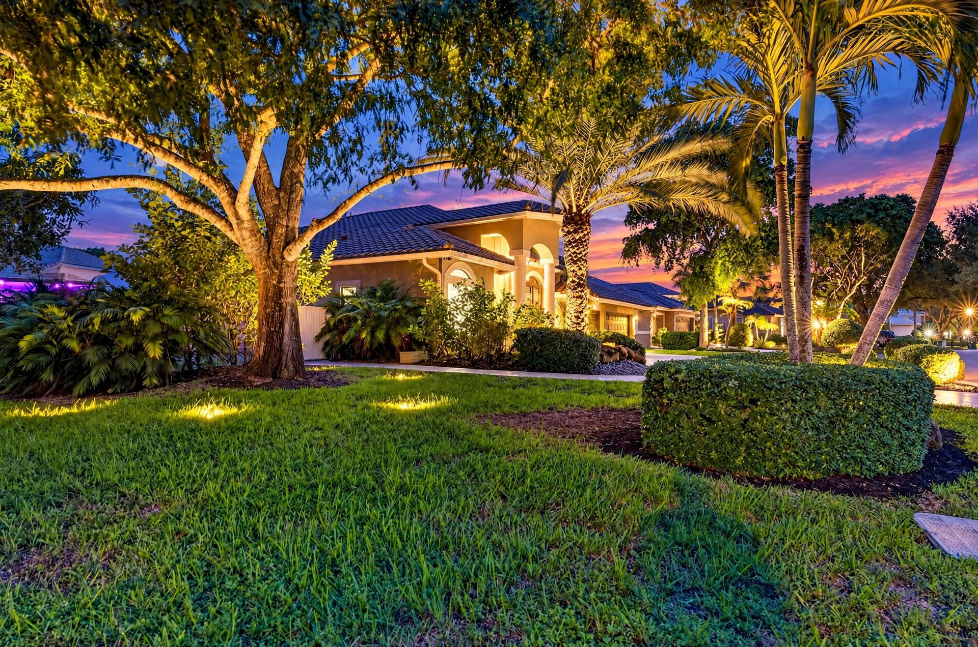 10090 NW 59th Drive, Parkland, FL 33076 054-019-Front Yard-4000x2650