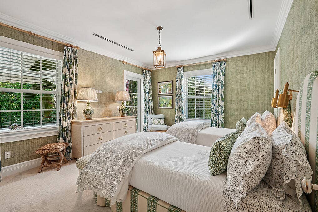 261 EL DORADO Lane, Palm Beach, Palm Beach, FL 33480 shoootin-photo-18