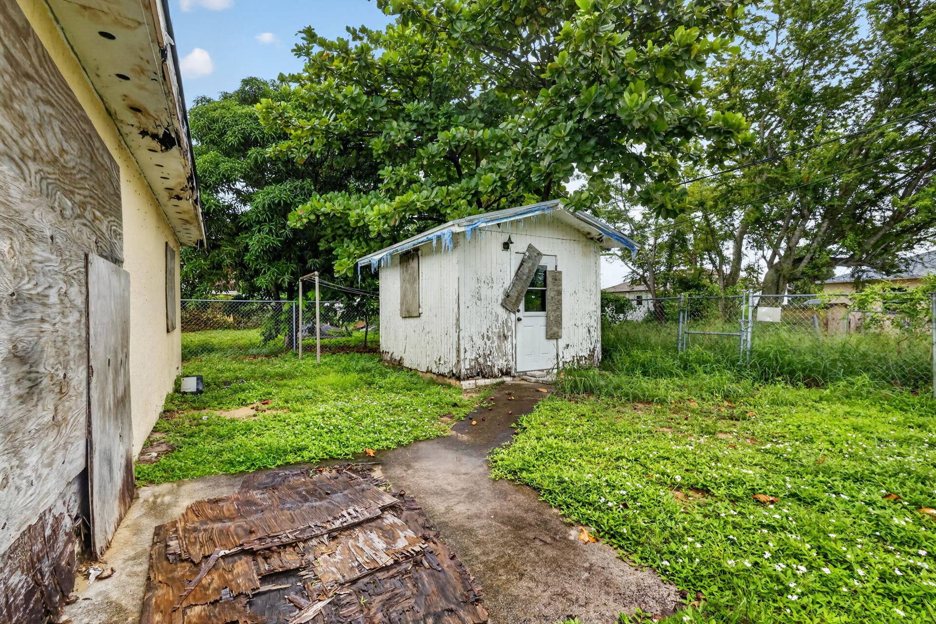 825 W 5th Street, Riviera Beach, FL 33404 7-web-or-mls-_14A1301