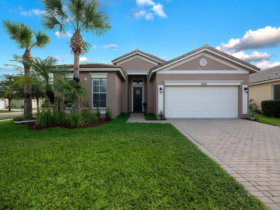 Property photo for 9563 SW Flowermound Circle, Port St Lucie, FL