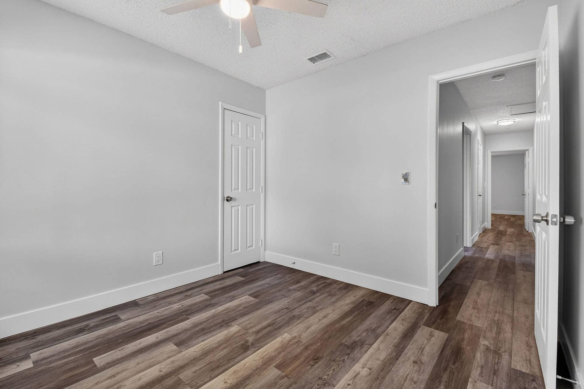 1025 W 7TH Street, Riviera Beach, FL 33404 8857thSt(21)